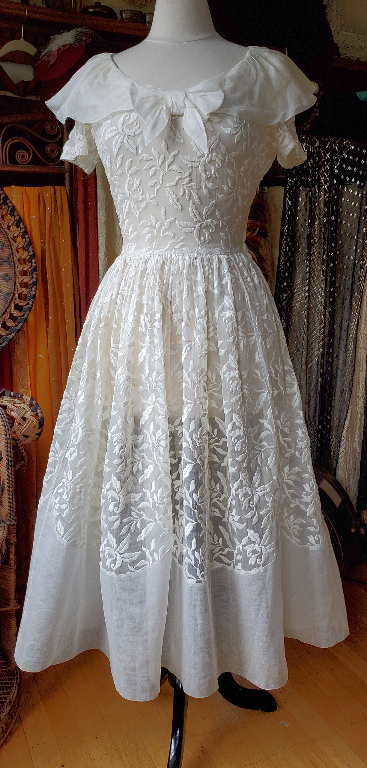 Embroidered Organza with Bow 1940s Dress