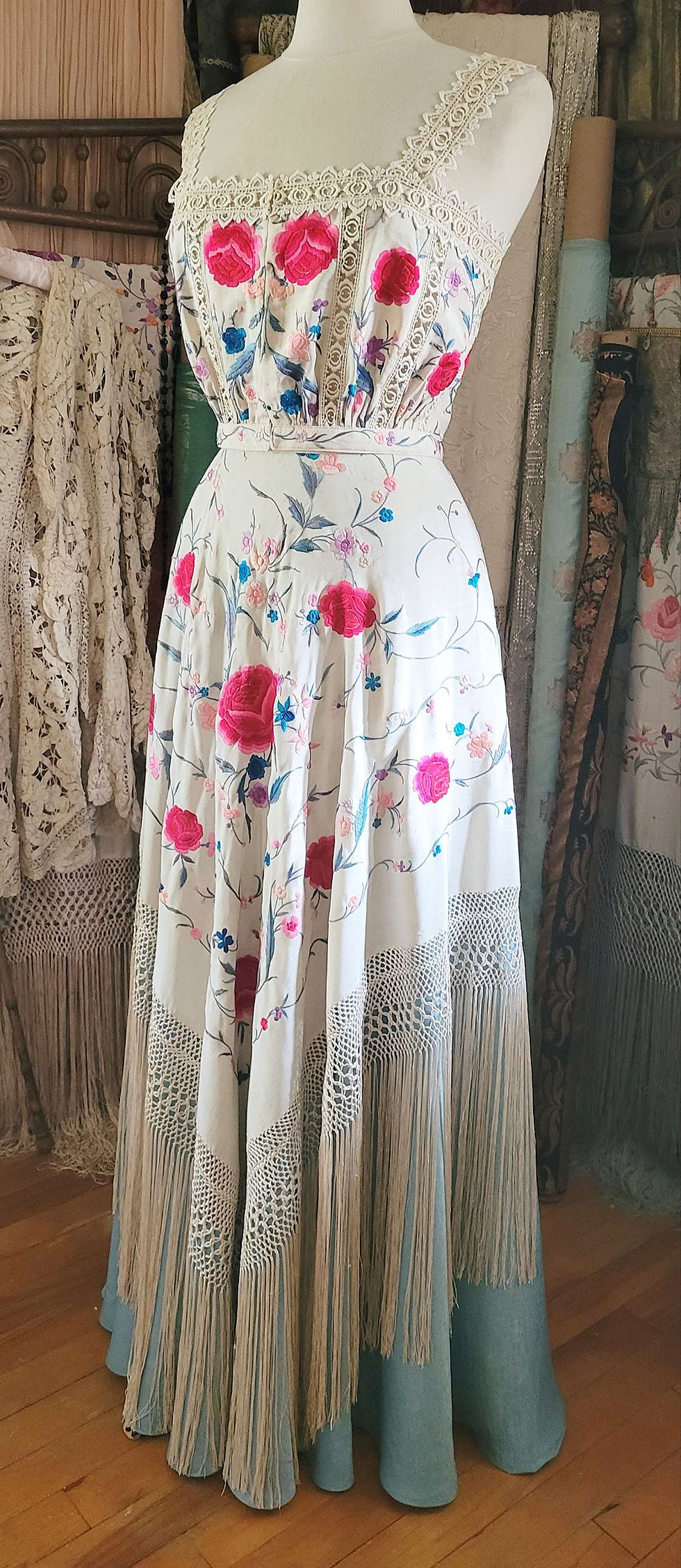 Thumbnail: Garden of Roses Two Piece Ensemble 