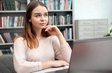 Розпочалася реєстрація учасників пробного ЗНО