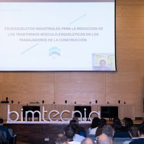Transformando la industria de la construcción con exoesqueletos: nuestra participación en BIMTECNIA