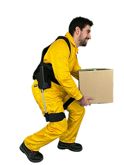 hombre utilizando exowaist