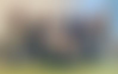 Gruppenfoto der teilnehmenden Familien beim ersten MEF2C Familientreffen 2024 im Center Parcs Allgäu, organisiert von der MEF2C Hilfsorganisation e.V.