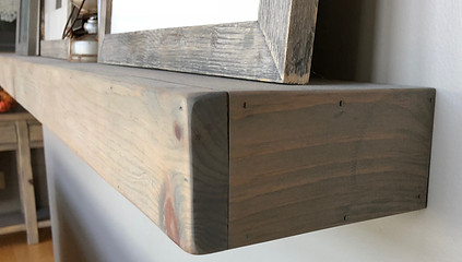 DIY Floating Ledge Shelf