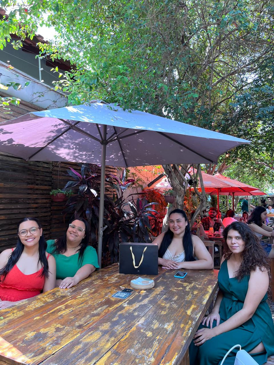 Nesse dia estávamos fazendo um brunch/chá de langerie para nossa noivinha <3