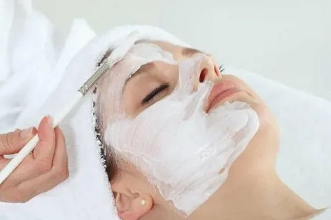 التقشير الكيميائي في الرياض