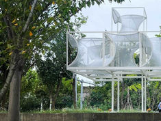 Curly Cube: Oyun ve Etkileşim İçin Modüler Bir Kamusal Yerleştirme