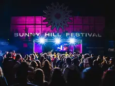 Bir Müzik Festivali Bir Şehrin Kimliğini Değiştirebilir mi? Sunny Hill Festival ve Priştine'nin Dönüşümü