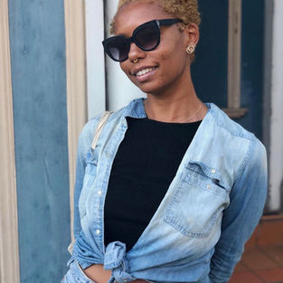 Curly, Curls, blonde, haircolor, color, hair, short, oakland hair, salon, hair salon