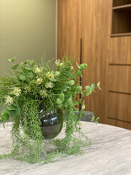 Office_Kitchen table.jpg