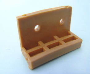 มุมรองขาด้านในกลาง