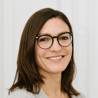 Veronika Böhm_edited.jpg