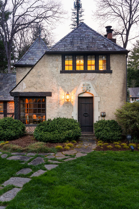 Custom home remodeling by TwinBrother Builders in Asheville, NC, showcasing detailed craftsmanship and innovative design.