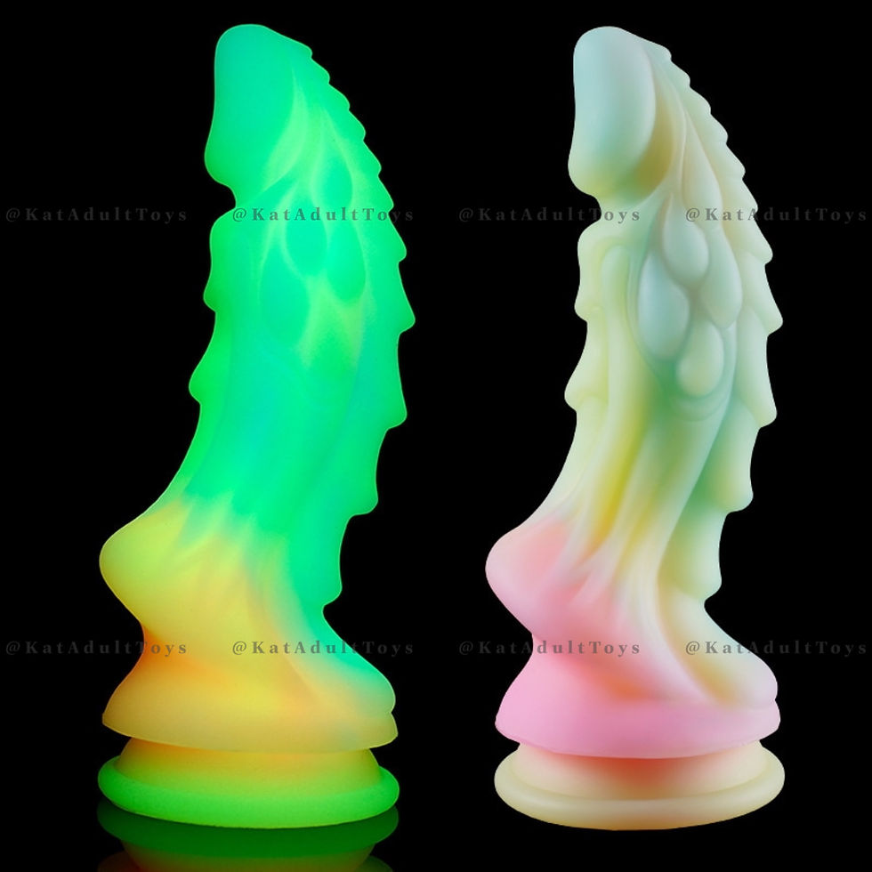 Hình thu nhỏ: DILDO SILICONE DẠ QUANG KỲ LÂN