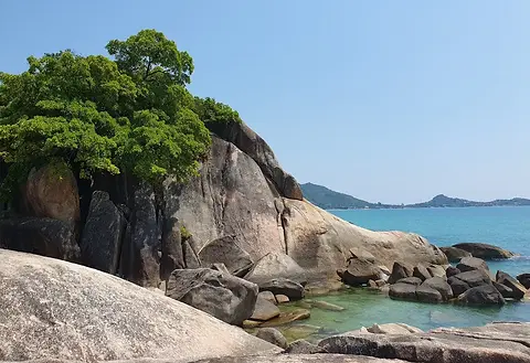 Luxury Bareboat Charter – Impressions across Thailand’s breathtaking Andaman Sea.