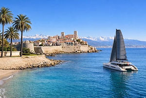 Luxury Yacht Charter – Discover Antibes: Stunning views overlooking the beautiful harbor town, the vibrant waterfront, and the coastline.