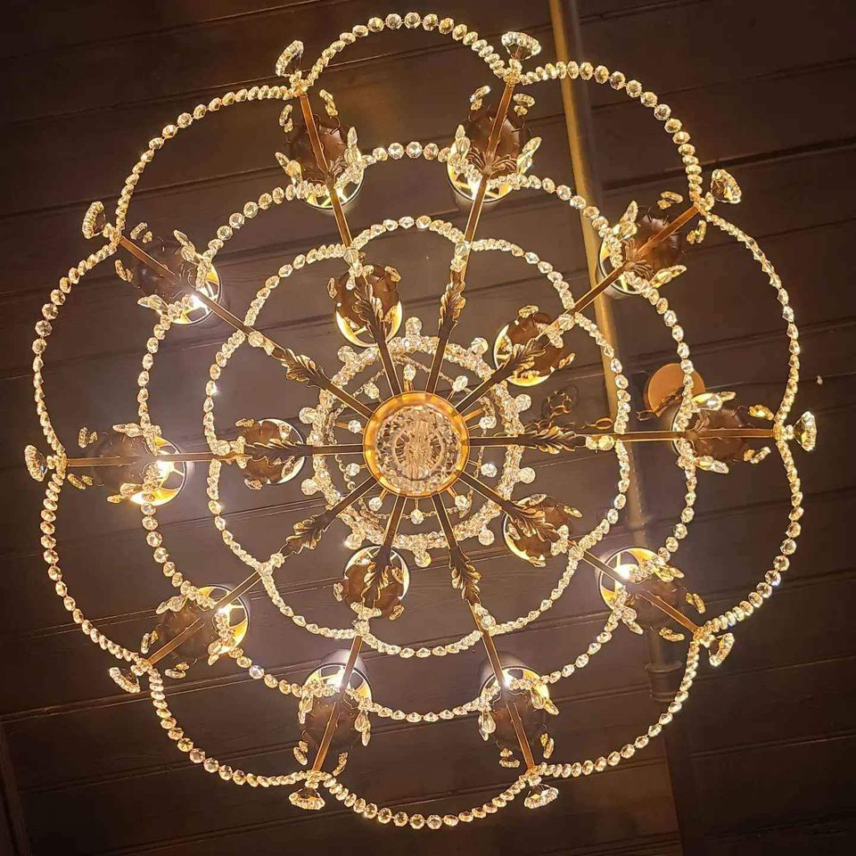Thumbnail: Large Custom Chandelier