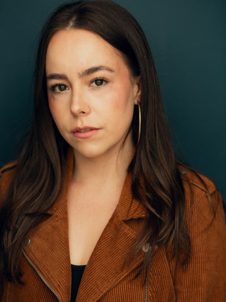 Nicole Stewart (actor)