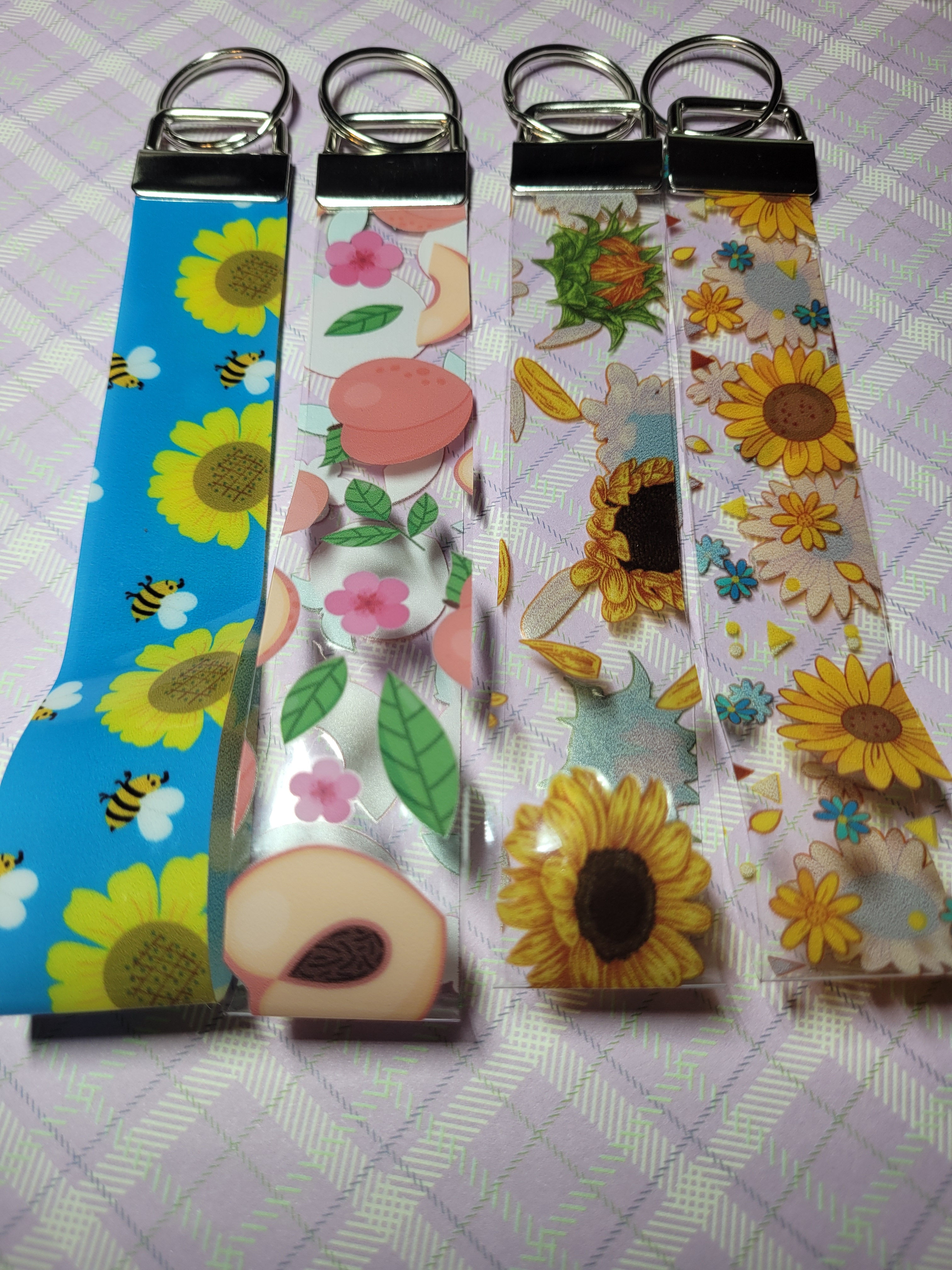 Upvc patterned keyfob wristlets