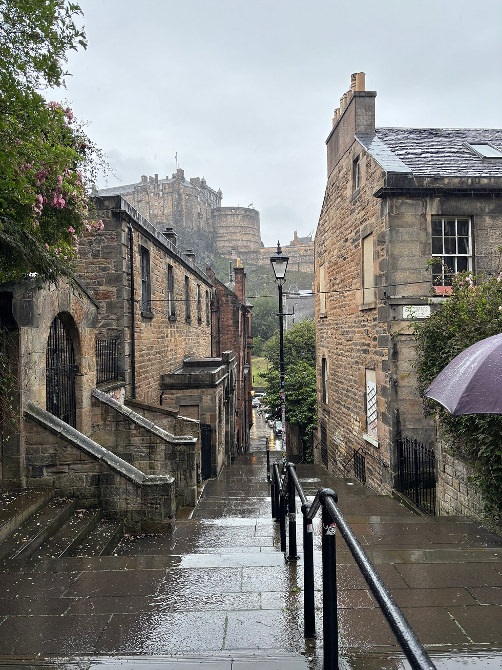 Mystery, Snacks & Scenic Strolls