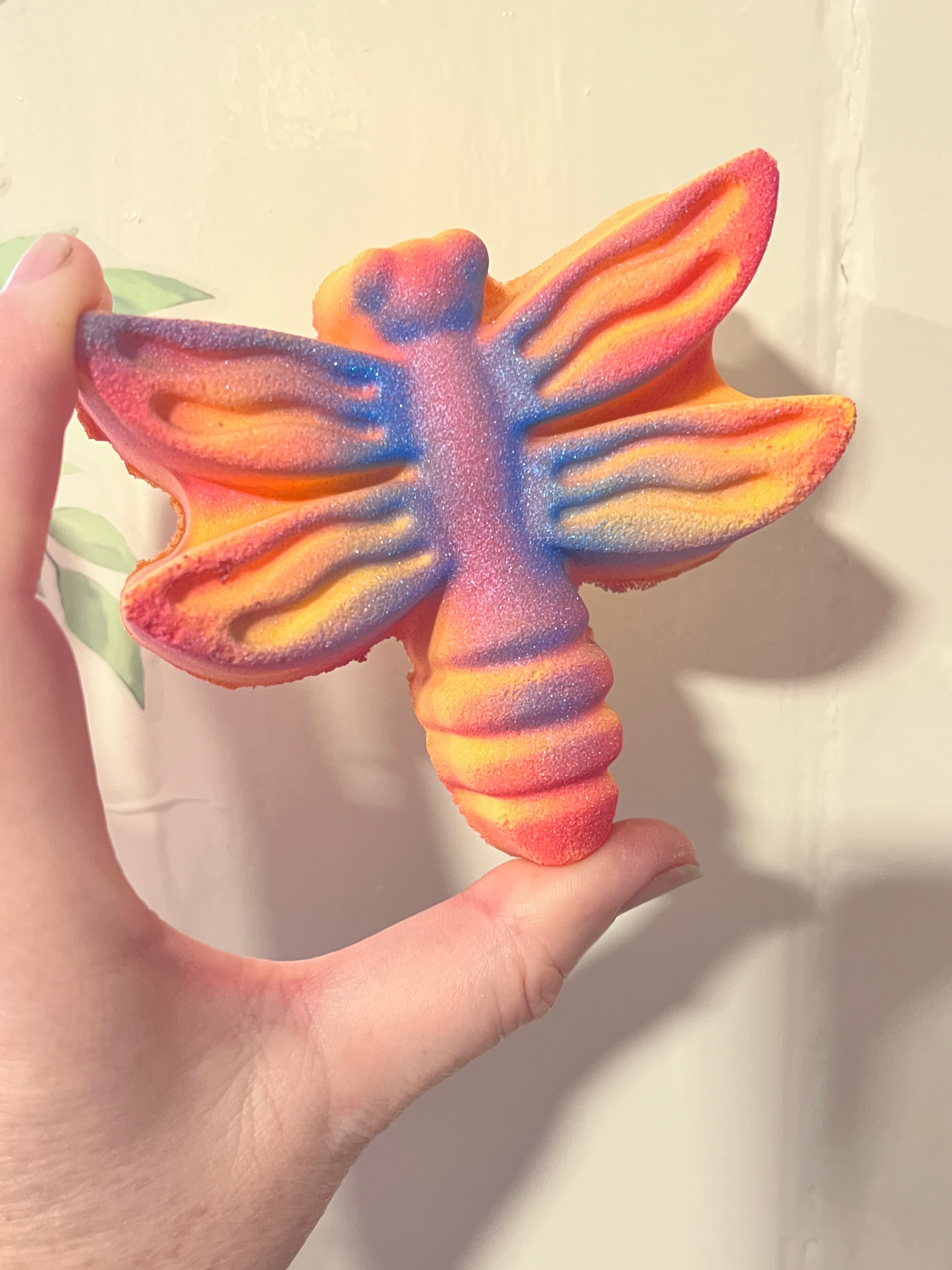 Raspberry Fizz Butterfly Bath Bomb