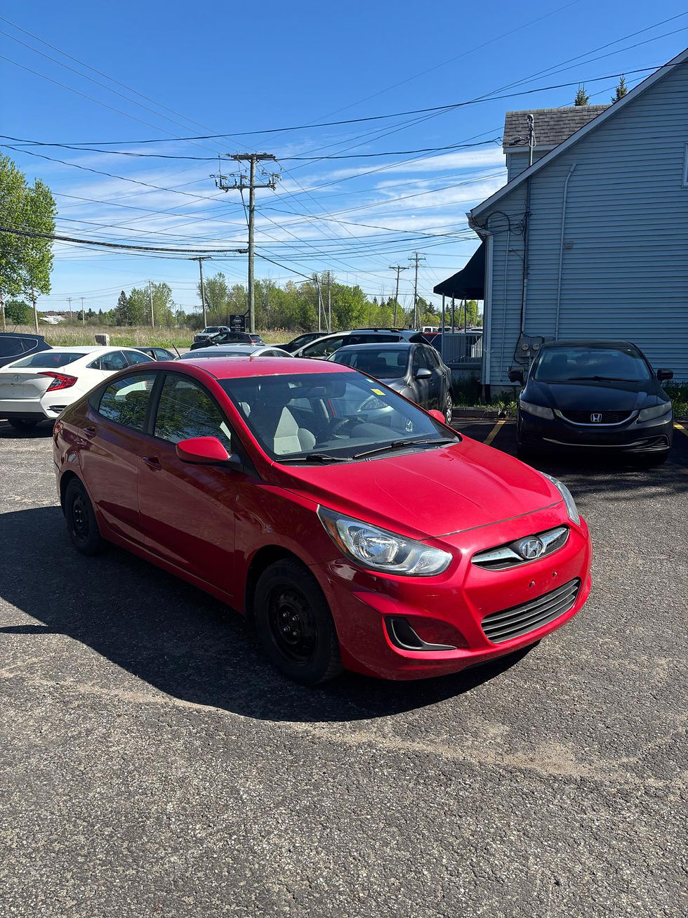 Hyundai Accent 2013