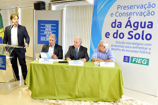 PRESERVAÇÃO E CONSERVAÇÃO DA ÁGUA E DO SOLO