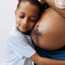 best maternity photographer near me