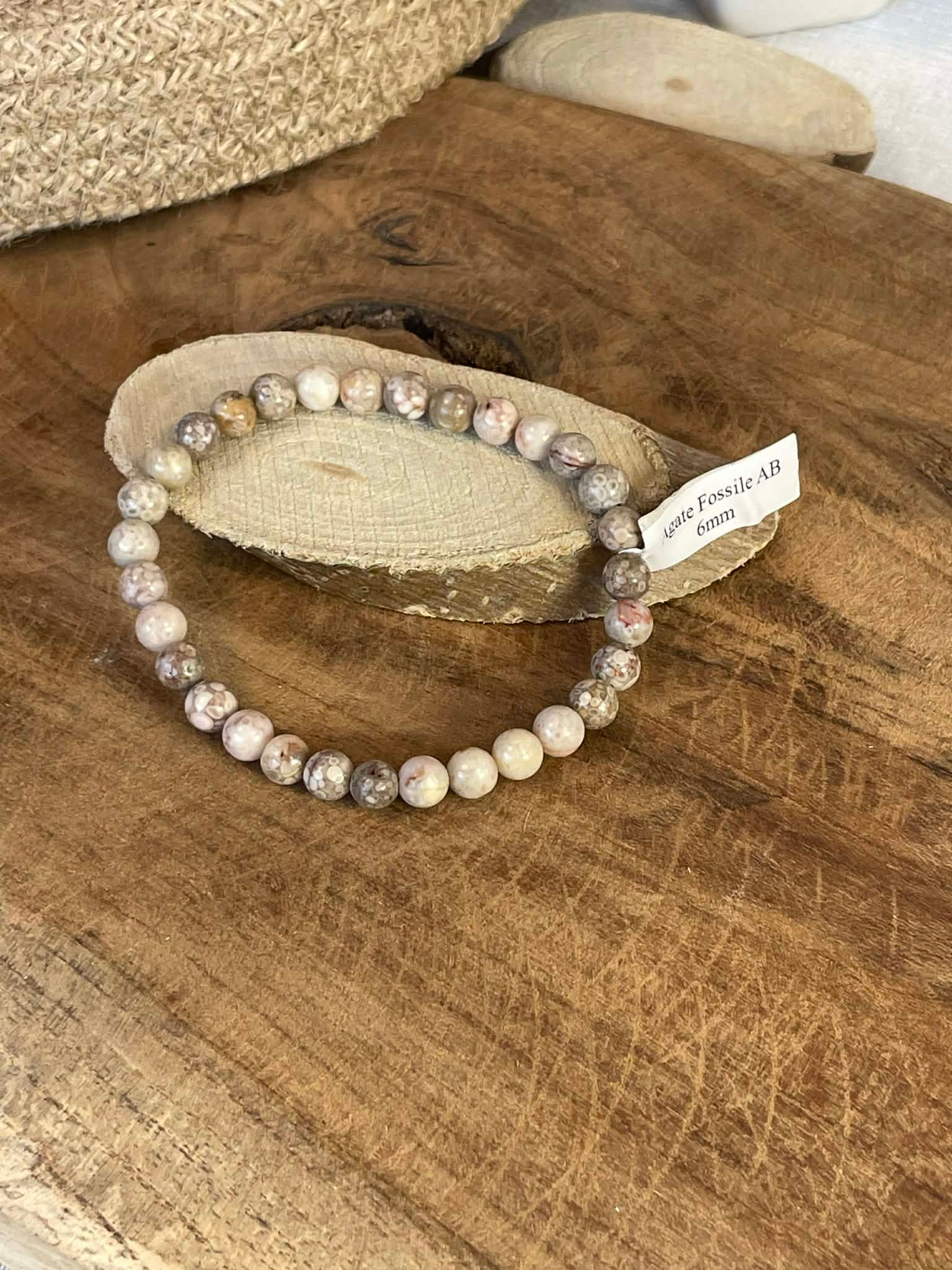 Bracelet Perle agate fossile 0.5cm