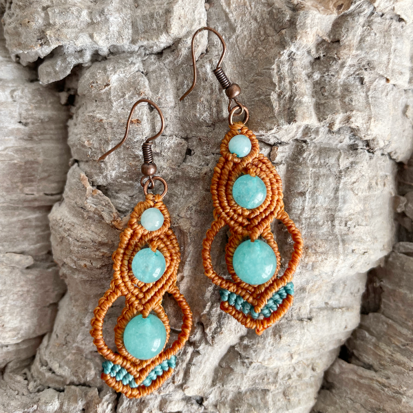 Miniature : boucles d'oreilles en macramé