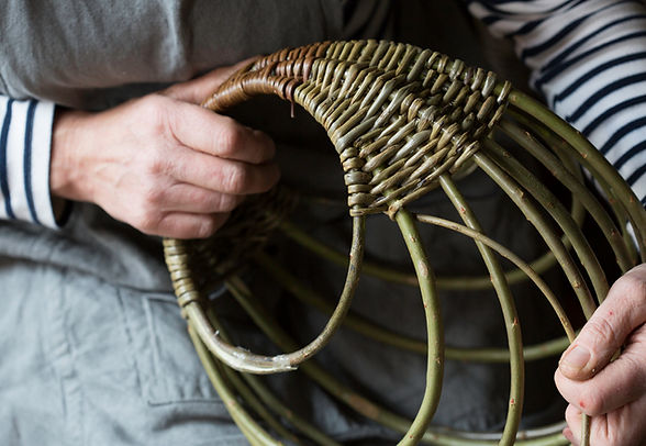 Hen Basket making, willow weaving with Jenny Crisp