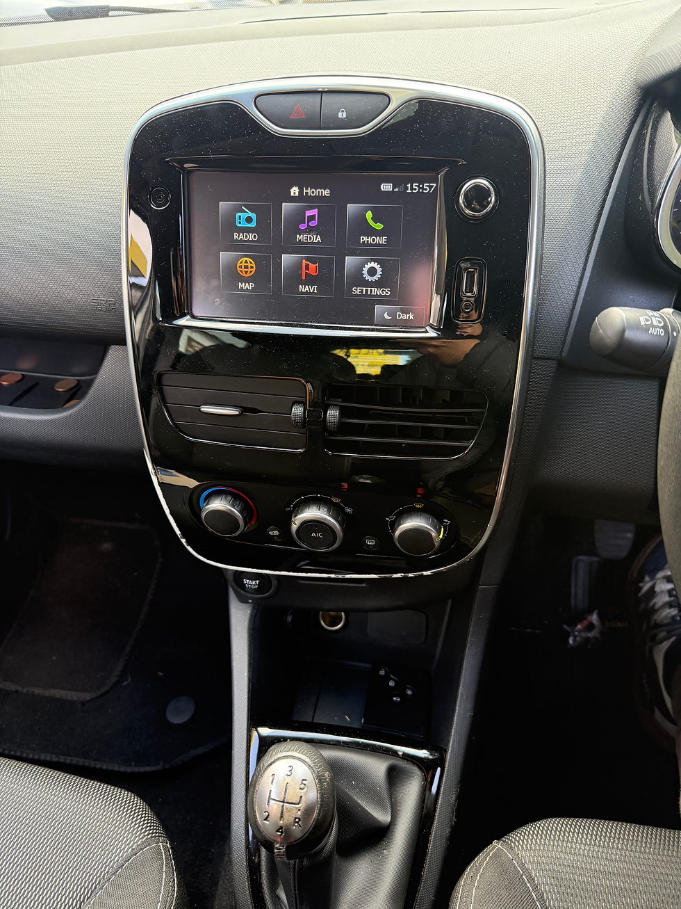 renault clio 2015
for sale