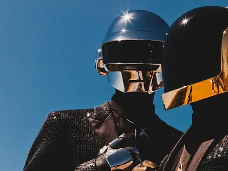 DAFT PUNK VOLTA ÀS REDES SOCIAIS