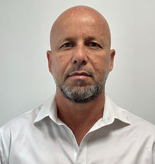 זאב תמונה_edited.jpg