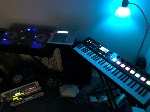 Pioneer DDJ-SX, Akai MPC Studio & Akai Advance 61 Keyboard Contoller w/VIP