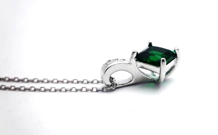 Colgante de Plata Esmeralda Carré