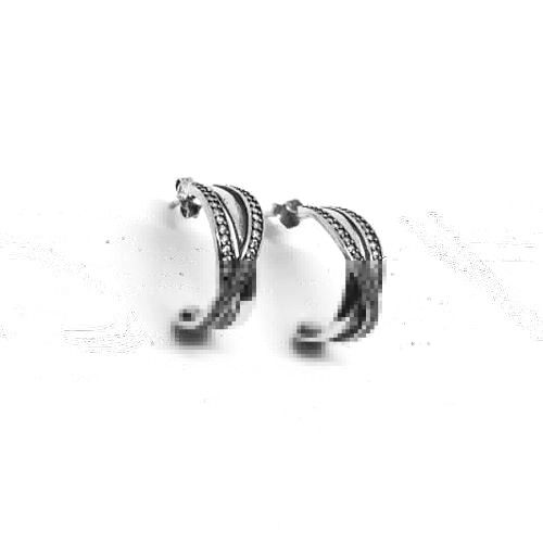 Aros de plata cruzados