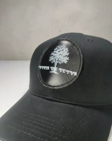 Miniatura: Gorra con estampado en cuero - Árbol de la vida