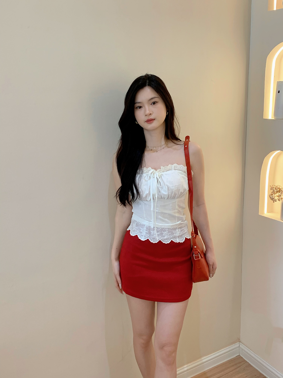 Thumbnail: Oni Lacey Tube Top