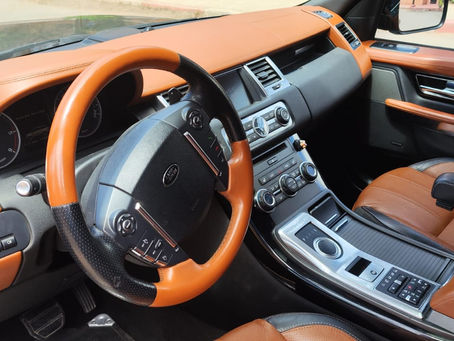 Rare & Exclusif : Range Rover Autobiography Sport 2012