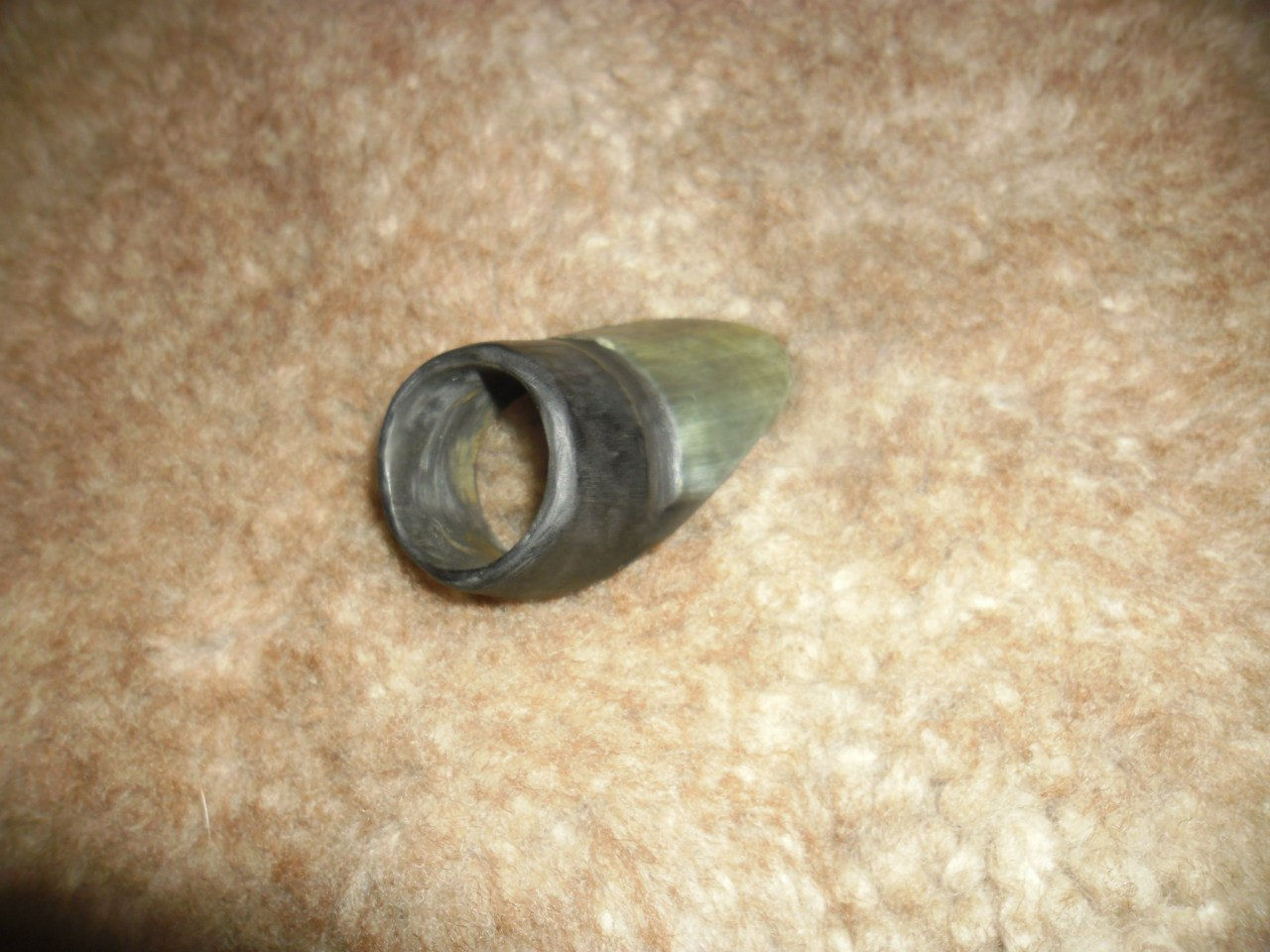 Кольцо лучное коровий рог