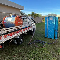 aluguel banheiros_edited.jpg