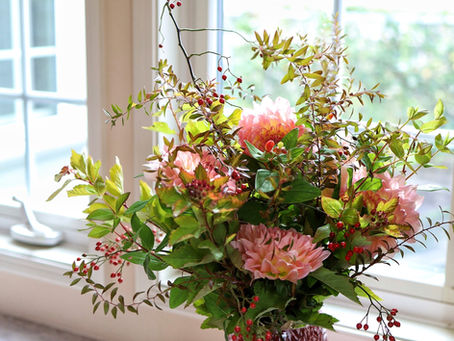 11月レッスンスケジュールと針葉樹のリース・スワッグレッスンのお知らせ