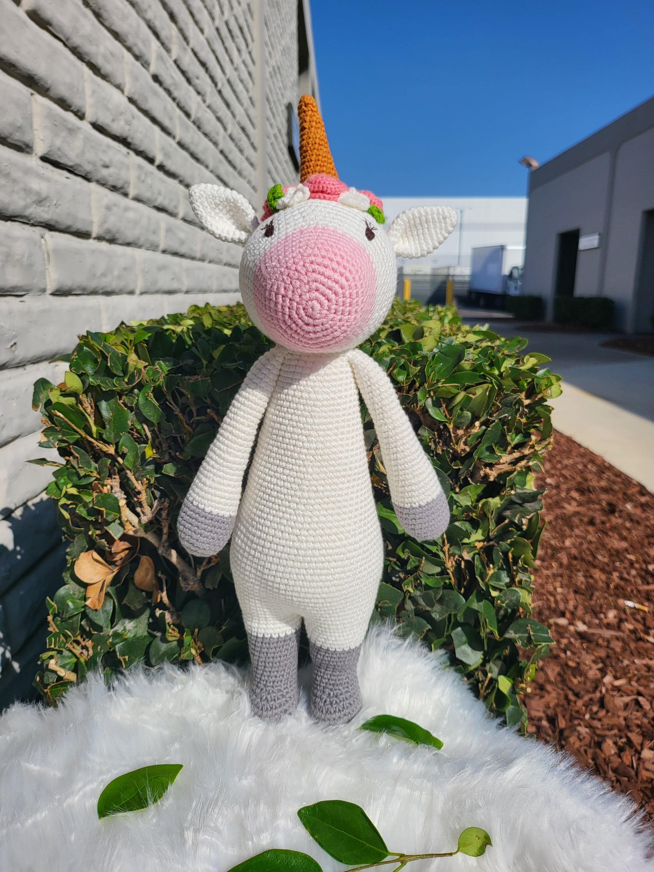 Large Standing Unicorn