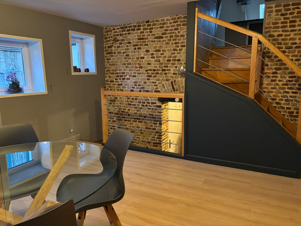 INTÉRIEUR ÉPURÉ ET SOIGNÉ CÔTÉ GÎTE CASSEL