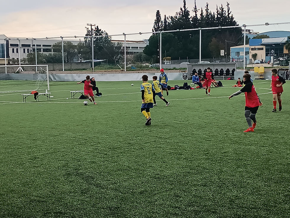 Στα Γήπεδα η Ακαδημία!