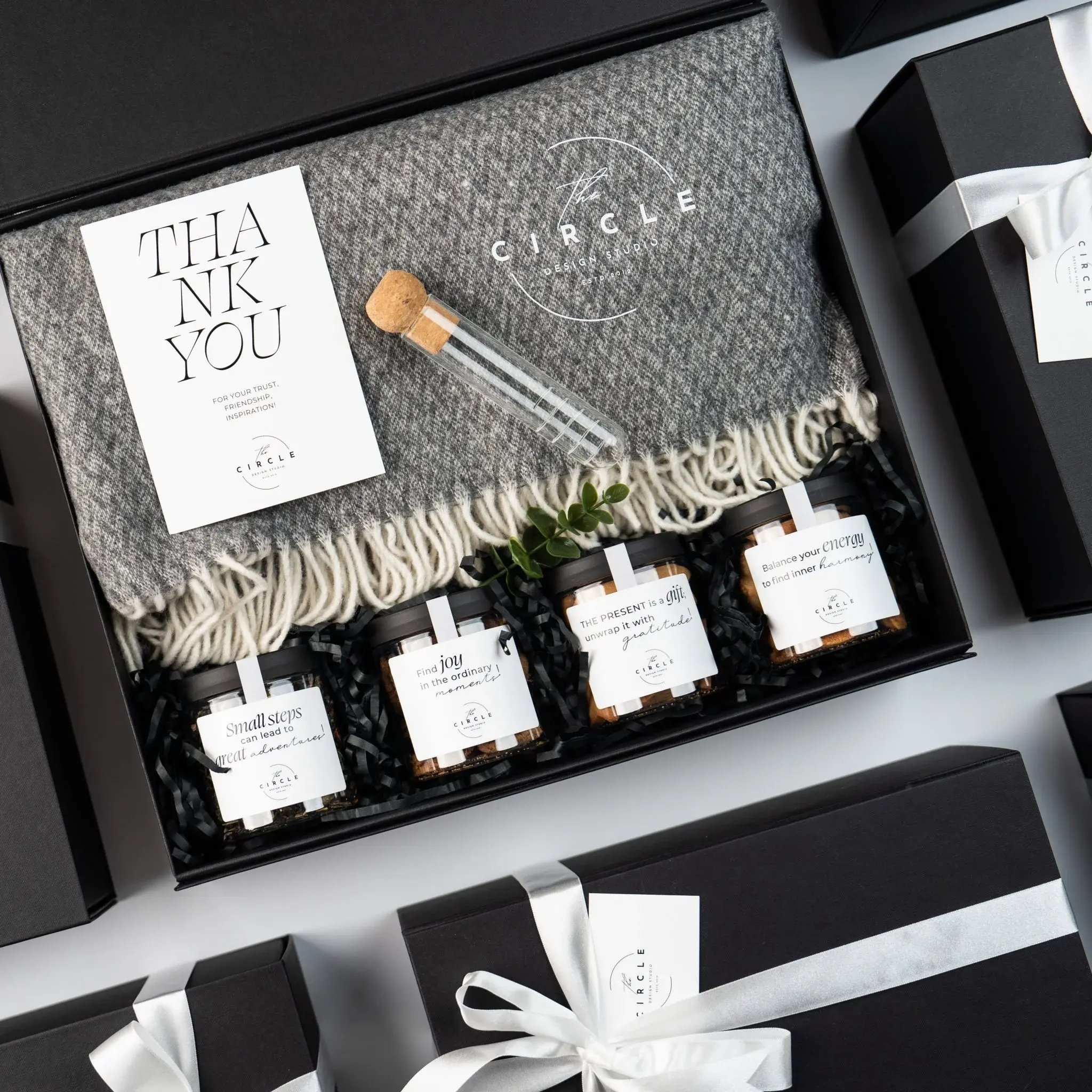 I'm a SENTIMENTAL SURPRISES SET