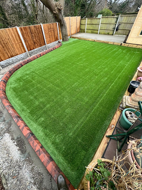 artificialgrass-ellesmere-port-lj-groundworks (2).jpeg