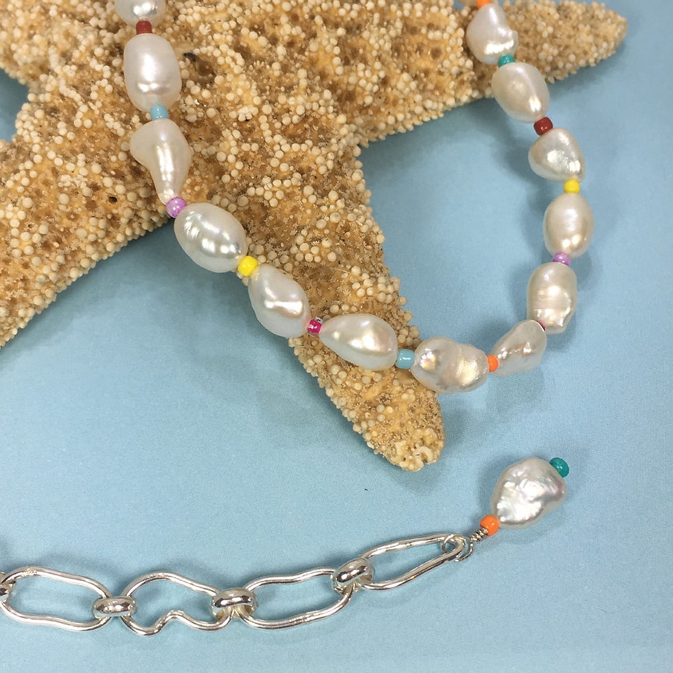 Thumbnail: Colour Pop Pearl Choker