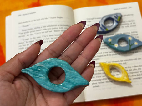 ¡Lee relax! Haz tu propio "Thumb Book Holder" con arcilla 📖✨