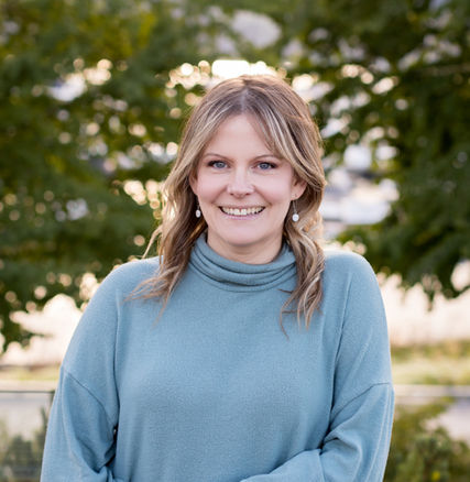 Youth counsellor, parenting coach, children's therapist